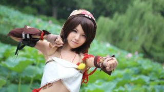 【cos】定国gay帮小萝莉=她只会吃包子=才不会喝酒玩鸟打男人呢 出镜：梓宅宅