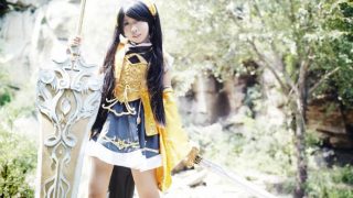 晓来闻莺鸣翠柳，西子湖畔初见情 出镜：没良心的狗