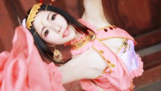 彩袖殷勤捧玉锺，当年拚却醉颜红 出镜：毛兔，清喧