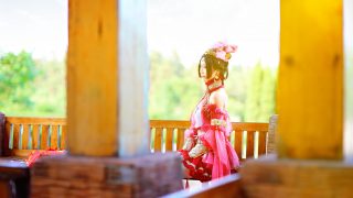 剑网三七秀成女南皇中立套装 出镜：娜祁NAKI