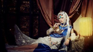 【谈何英雄谈何梦，相思残，笑痴狂】 出镜：SFOUR74，彩儿