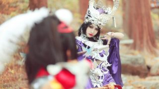 毒姐与军萝插旗切磋! 出镜：奈绫，小板