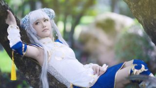 剑网3 330小旗袍白发萝莉 出镜：白弥w