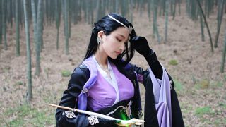 最美不过秦风花 出镜：三点水的潇