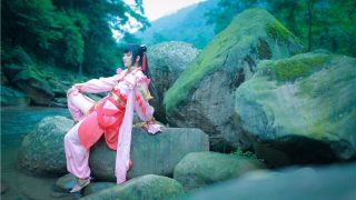 定国秀太 出镜：KIM金在夜