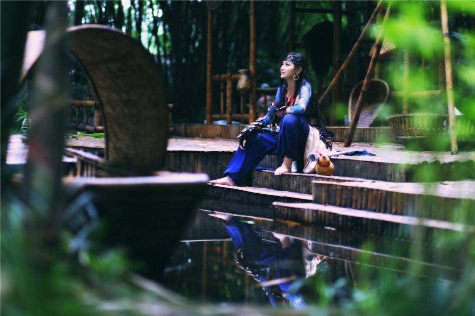 30b9e6a0879311e5a1bfb9c6a7e5c3b6