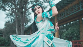 剑啸江湖，莫问琴心。出镜：予媃_Laura