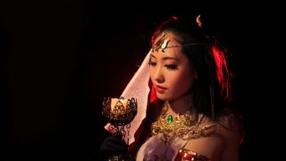 【光明逐暗影】剑网三明教朔雪成女 出镜：小极