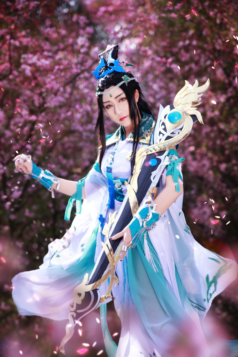 e778ba00ef2711e5b7187b86b1224852