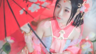 世间花叶不相伦，花入金盆叶作尘。 出镜：冬夏无间