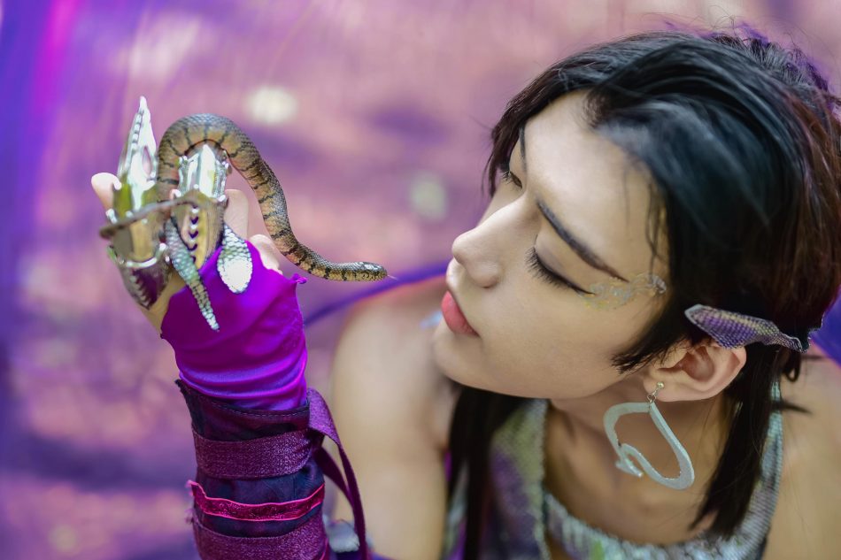 18811840531d11e78043c93b238bdda4