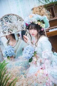 LOLITA装扮 出镜：鳗鱼霏儿