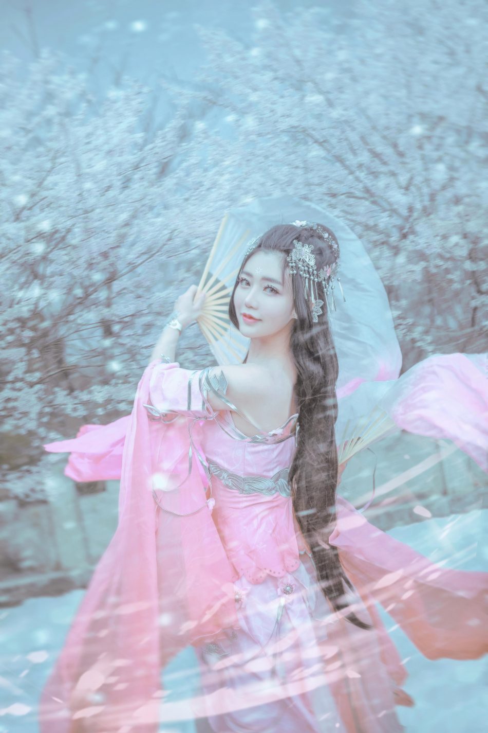 22ddd130169511e7b1491989d6d2fd4e