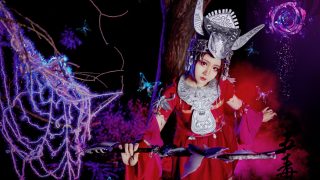 蛇蝎为伴蛛为邻，千蝶绕笛蛊无形。出镜：君桃