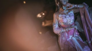 恶人秦风七秀 出镜： 拂袖-红尘