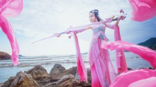 秦风秀姐 出镜： 千雀