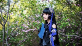 定国花萝 出镜： 弋澜鸢_