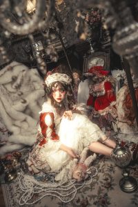 LOLITA装扮 出镜：木子三三333