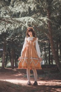 LOLITA装扮 出镜：-小红豆呀-