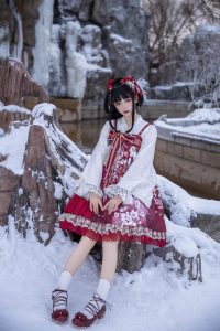 LOLITA装扮 出镜：-小红豆呀-