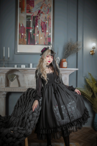 LOLITA装扮 出镜：萦夜yoru