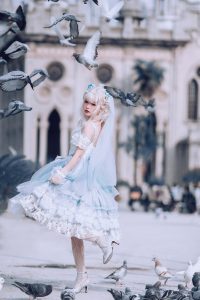 LOLITA装扮 出镜：梓尧尧