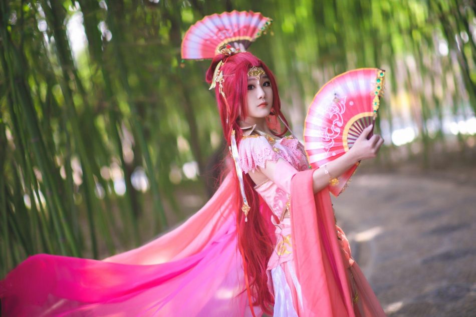 7004993077668486147-2