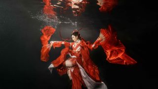 剑网三COS正片恶人七秀鹤梦 出镜：咴咴