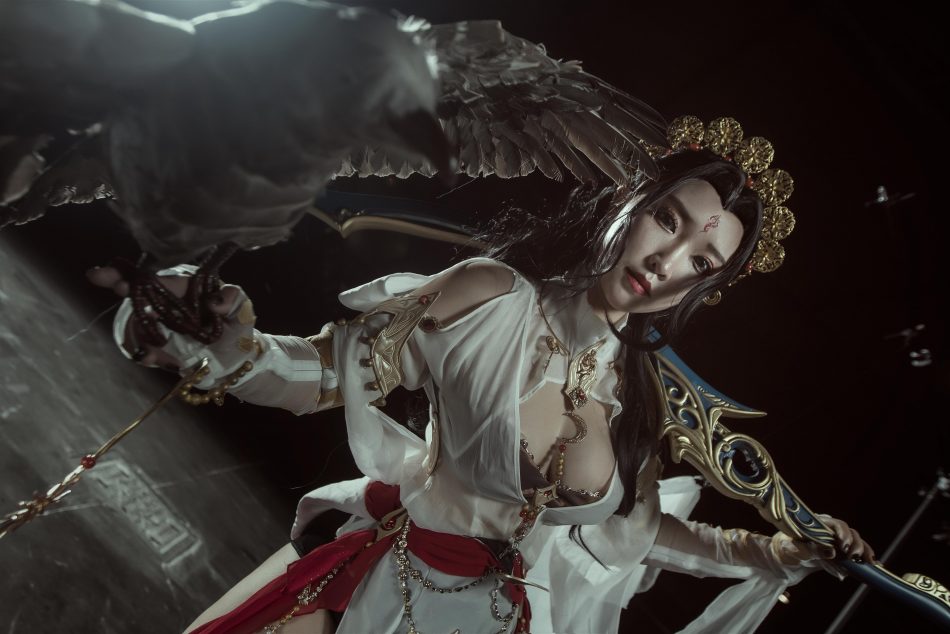 7040438273457527819-8