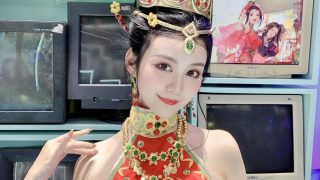 剑网三cos雁虞秀姐 出镜：顾暖烟_