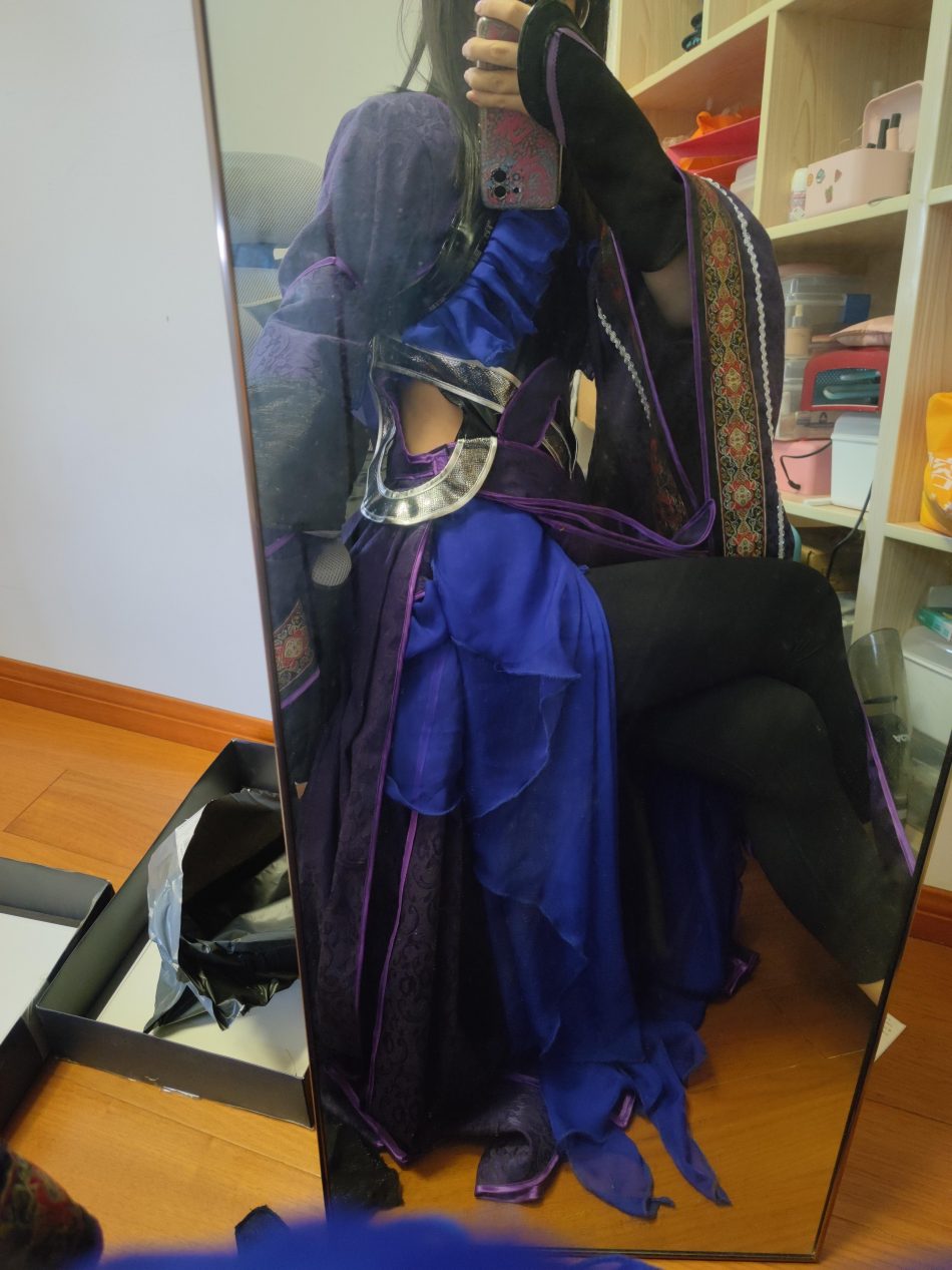 7040457811259563022-2