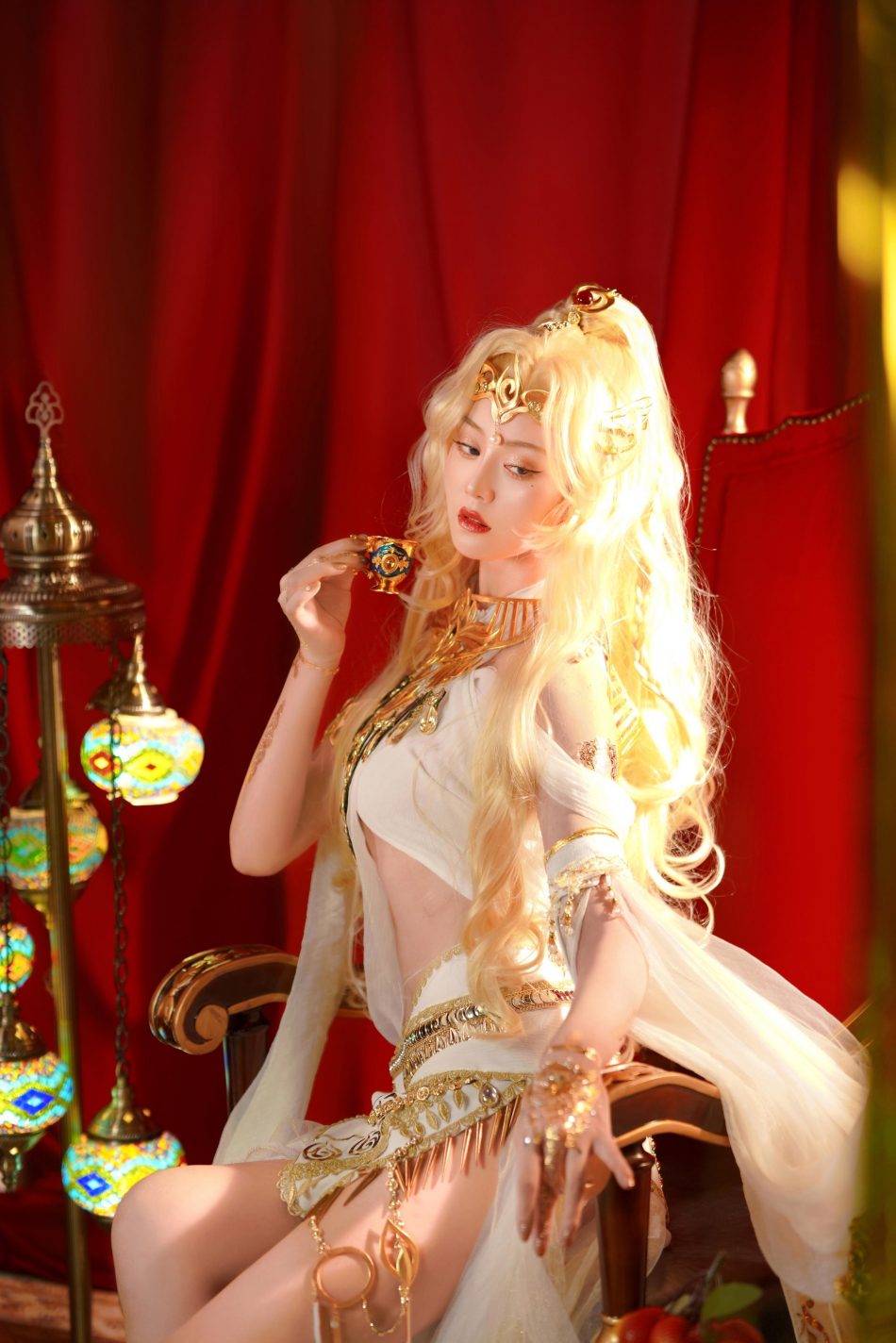 6985109474511952904-6