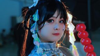 伞萝萝 出镜：是孜然鸭是孜然鸭