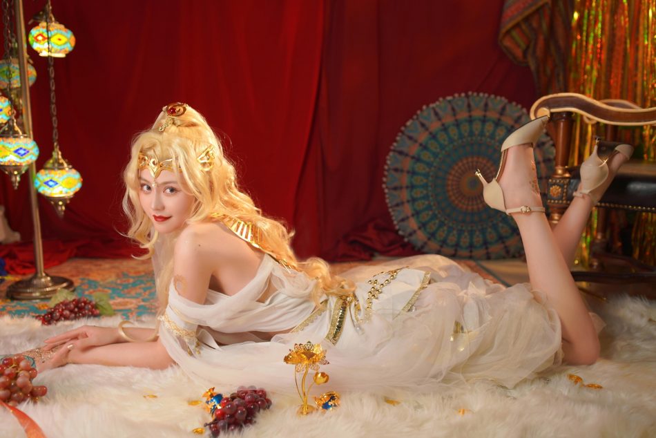 6985109474511952904-9