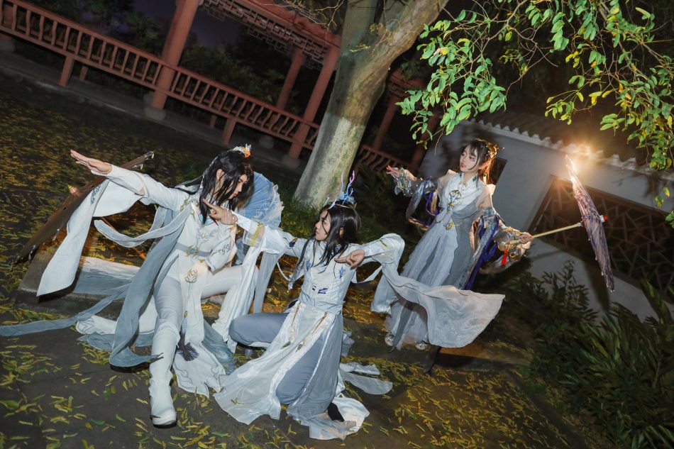 6954314086150577184-7