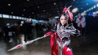 剑网三COS素衣版的天策军娘 出镜：师姐羊绒