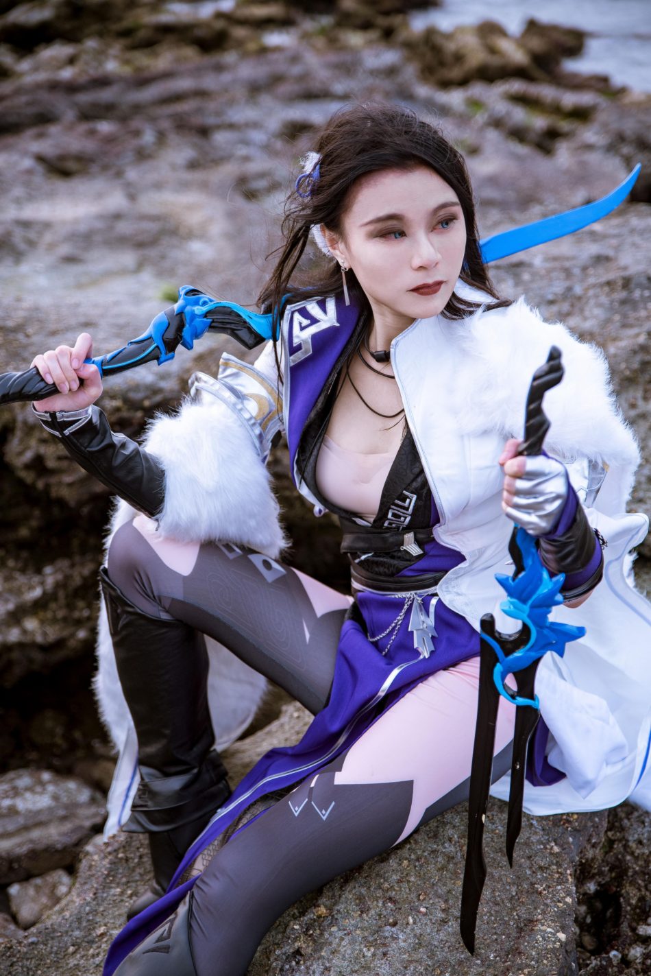 6848245095611767815-12