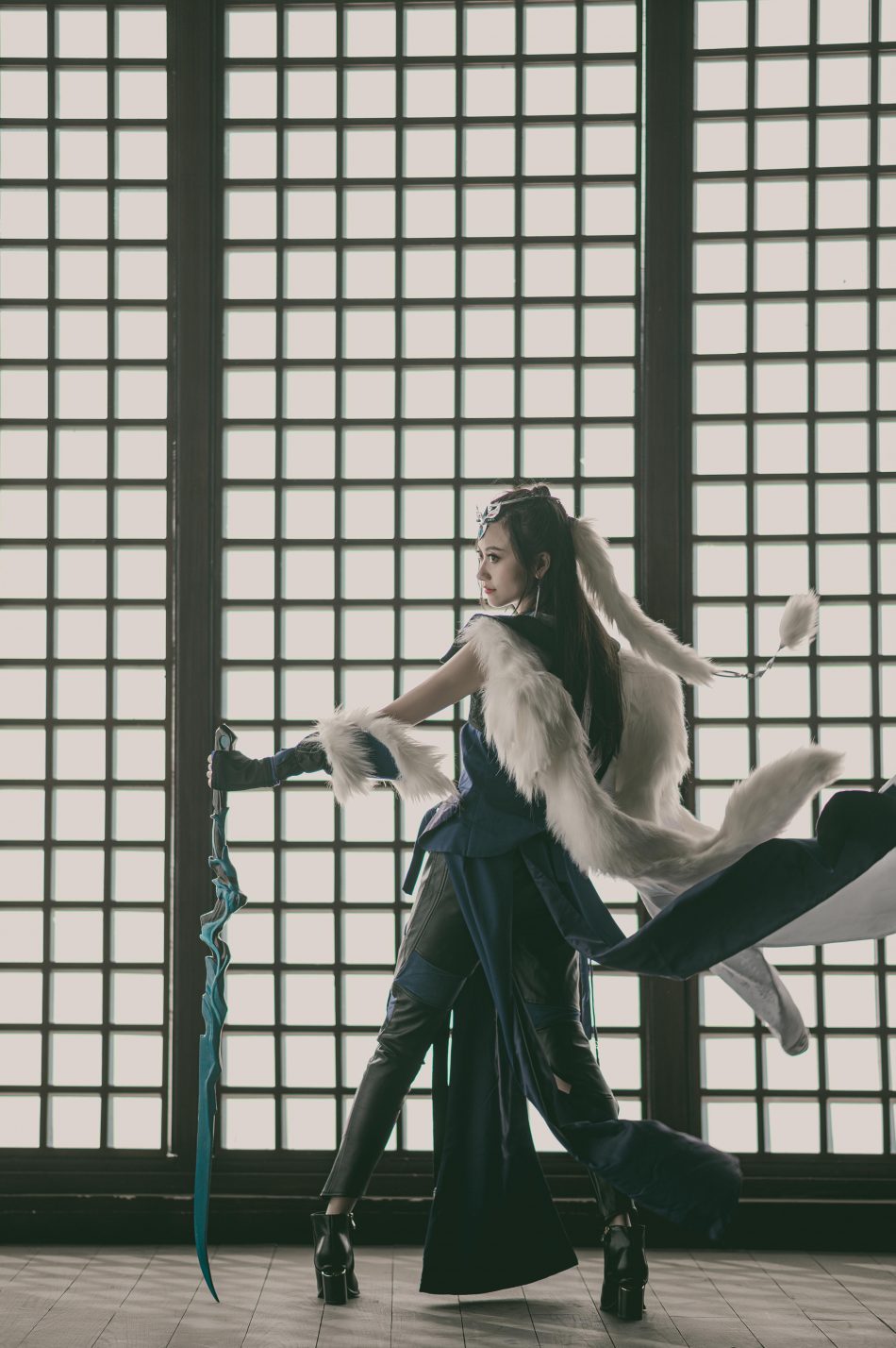 6836942501094366212-22