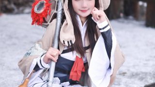 剑三燕云丐萝cos 出镜：阿橘吃桔子