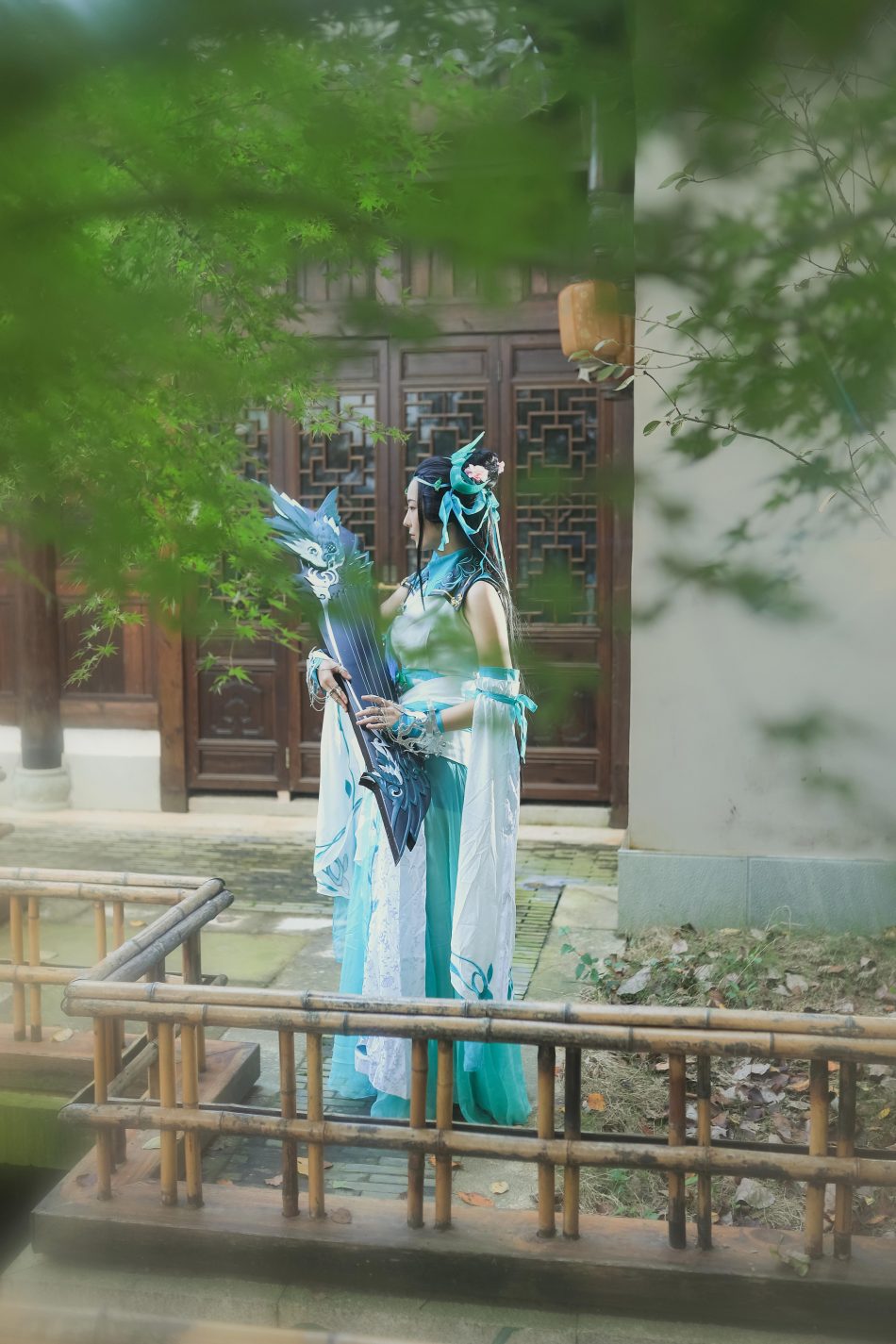 6914298167437564935-9