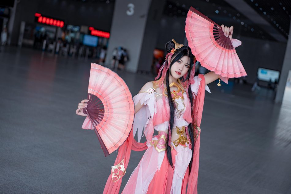 6870042822846716940-0