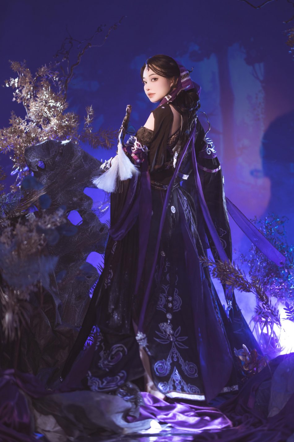 7215785646227463205-10