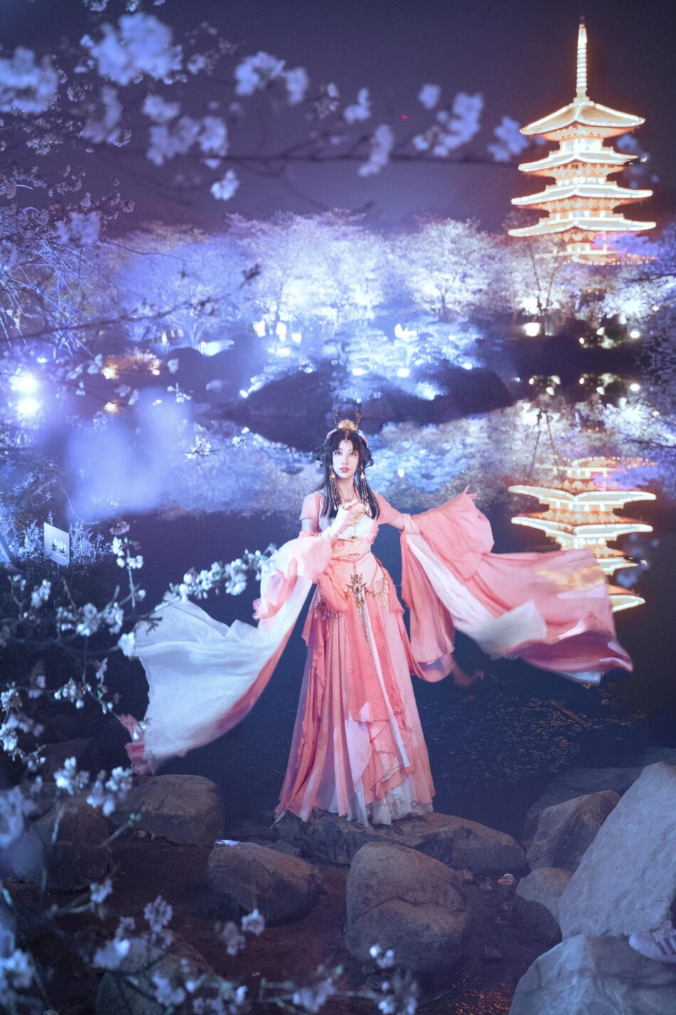 7141715586056199175-8