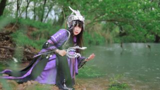 剑网三cos鹤梦毒萝 出镜：未见辰落