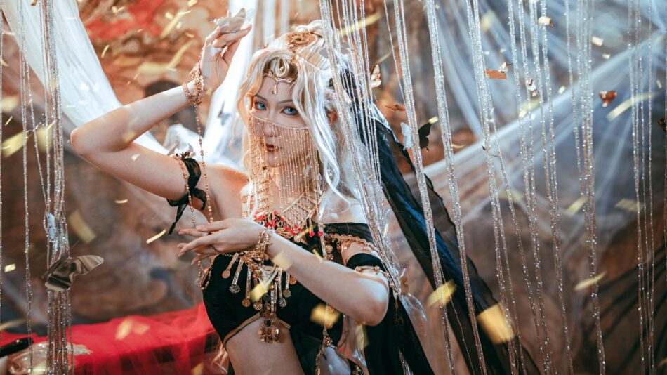 7099415704633351204-13