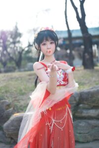 今日份穿越～ 出镜：Aki秋酱