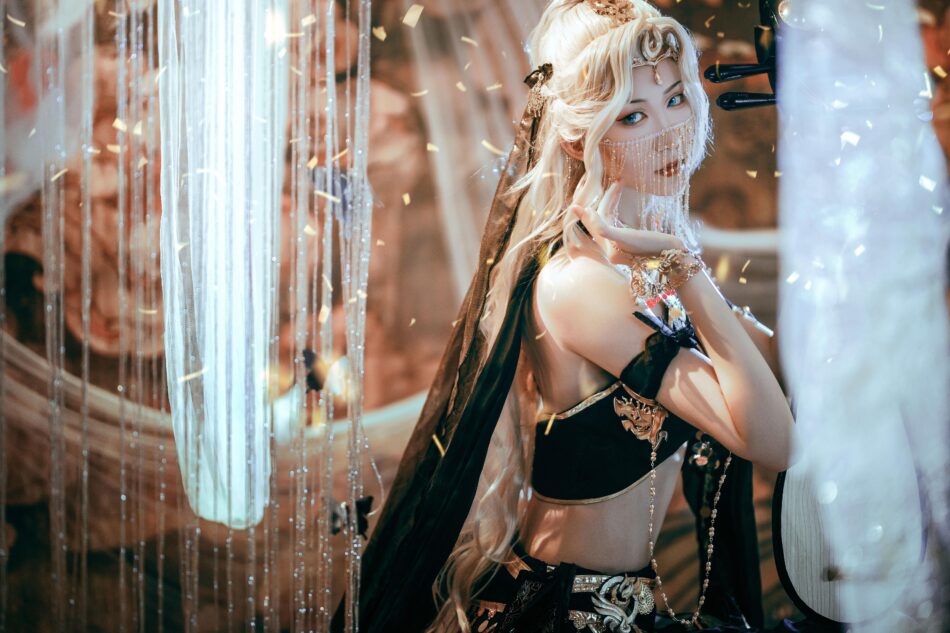 7099415704633351204-11