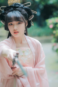 汉服小姐姐