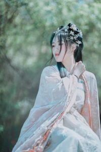 汉服 出镜：欣欣