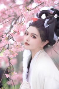 羡青山有思，白鹤忘机 出镜：爱吃海鲜丸